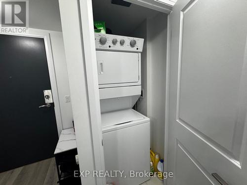 238 - 85 Attmar Drive, Brampton, ON - Indoor Photo Showing Laundry Room