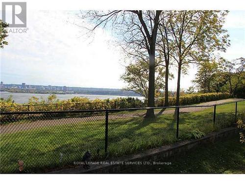 32 - 710 Spring Gardens Road, Burlington, ON - Outdoor With View