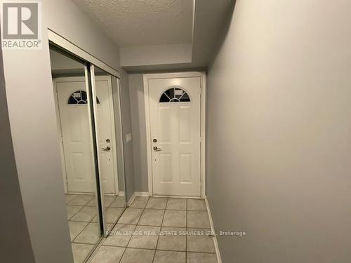 32 - 710 Spring Gardens Road, Burlington, ON - Indoor Photo Showing Other Room