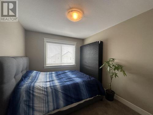 8211 88 Avenue, Fort St. John, BC - Indoor Photo Showing Bedroom