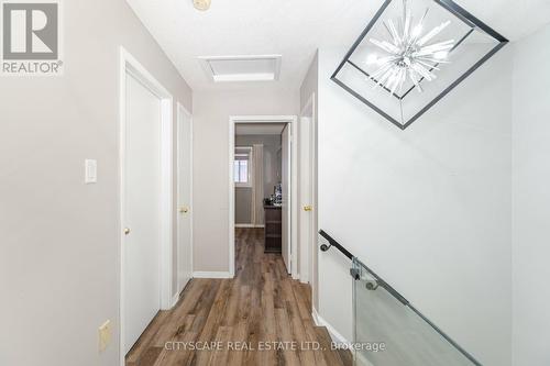 90 Toba Crescent, Brampton, ON - Indoor Photo Showing Other Room