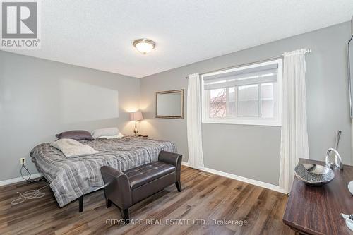 90 Toba Crescent, Brampton, ON - Indoor Photo Showing Bedroom