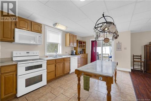 228 Norris Road, Saint John, NB - Indoor Photo Showing Kitchen