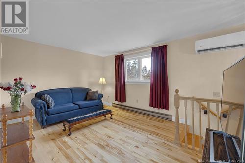 228 Norris Road, Saint John, NB - Indoor Photo Showing Living Room