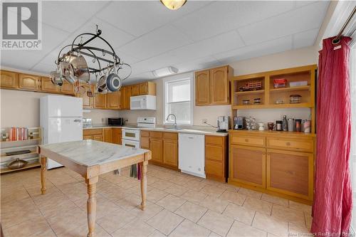 228 Norris Road, Saint John, NB - Indoor Photo Showing Kitchen