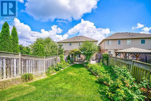 32 Cedarville Drive, Hamilton, ON - Outdoor With Deck Patio Veranda