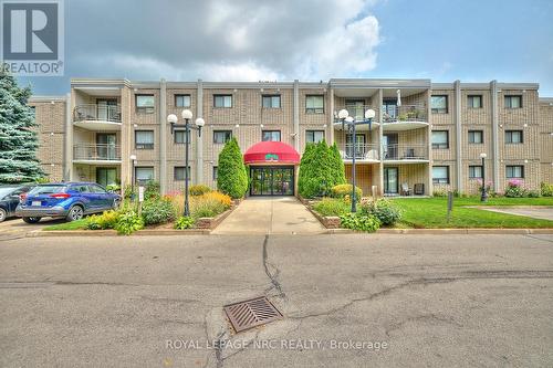 113 - 4658 Drummond Road, Niagara Falls (211 - Cherrywood), ON - Outdoor With Facade