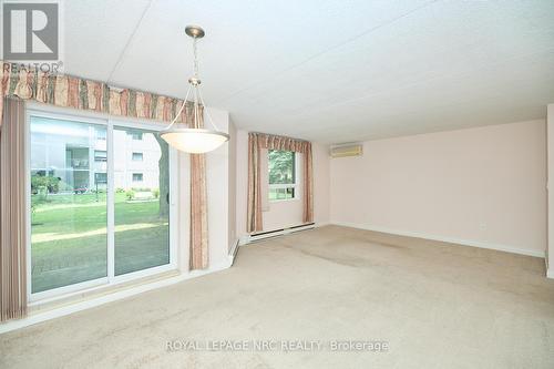 113 - 4658 Drummond Road, Niagara Falls (211 - Cherrywood), ON - Indoor Photo Showing Other Room