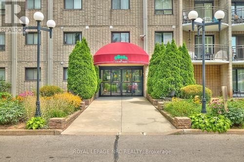 113 - 4658 Drummond Road, Niagara Falls (211 - Cherrywood), ON - Outdoor