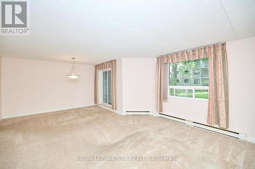 113 - 4658 Drummond Road, Niagara Falls (211 - Cherrywood), ON - Indoor Photo Showing Other Room