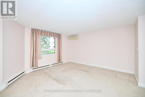 113 - 4658 Drummond Road, Niagara Falls (211 - Cherrywood), ON - Indoor Photo Showing Other Room