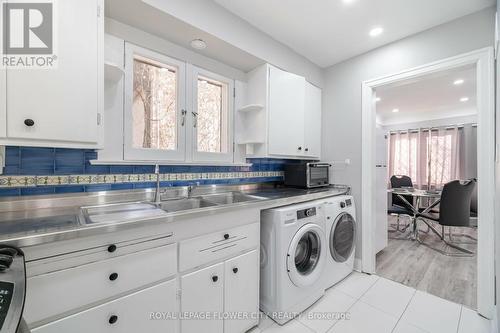 774 Belmont Avenue, Kitchener, ON - Indoor Photo Showing Laundry Room