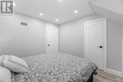 774 Belmont Avenue, Kitchener, ON - Indoor Photo Showing Bedroom