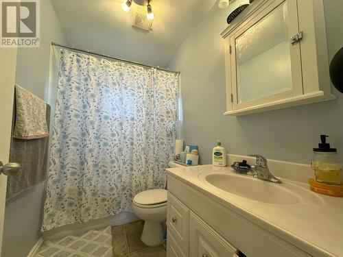 9300 13 Street, Dawson Creek, BC - Indoor Photo Showing Bathroom