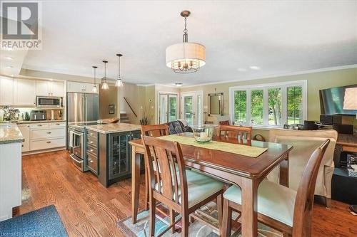 758169 Girl Guide Road, Georgian Bluffs, ON - Indoor Photo Showing Dining Room