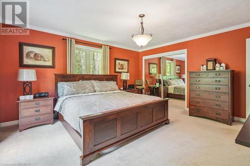 758169 Girl Guide Road, Georgian Bluffs, ON - Indoor Photo Showing Bedroom