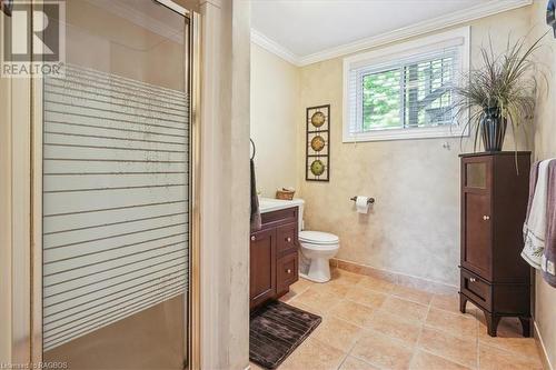 758169 Girl Guide Road, Georgian Bluffs, ON - Indoor Photo Showing Bathroom