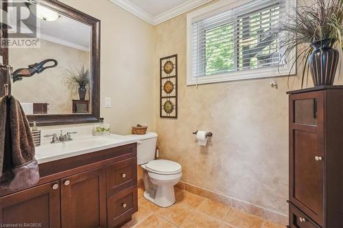 758169 Girl Guide Road, Georgian Bluffs, ON - Indoor Photo Showing Bathroom