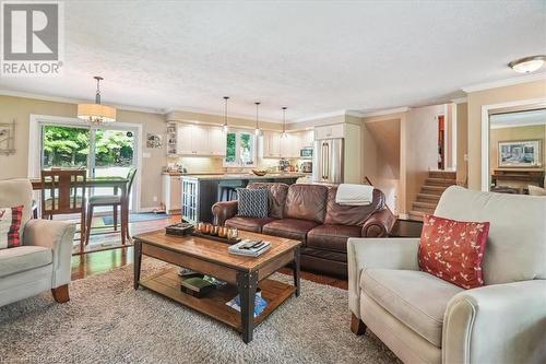 758169 Girl Guide Road, Georgian Bluffs, ON - Indoor Photo Showing Living Room