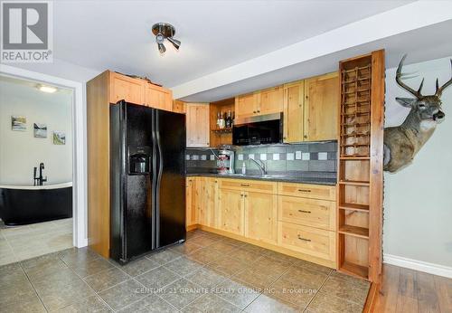 639 Brethour Road, Hastings Highlands, ON - Indoor Photo Showing Kitchen