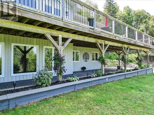 639 Brethour Road, Hastings Highlands, ON - Outdoor With Deck Patio Veranda