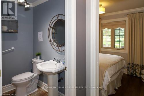 1728 Westview Point Road, Smith-Ennismore-Lakefield, ON - Indoor Photo Showing Bathroom