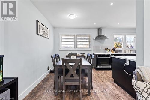 417 Clare Avenue, Welland (769 - Prince Charles), ON - Indoor Photo Showing Dining Room