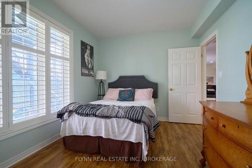 8207 Beaver Glen Drive, Niagara Falls (213 - Ascot), ON - Indoor Photo Showing Bedroom