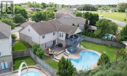 8207 Beaver Glen Drive, Niagara Falls (213 - Ascot), ON - Outdoor With In Ground Pool