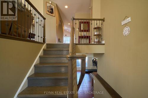 8207 Beaver Glen Drive, Niagara Falls (213 - Ascot), ON - Indoor Photo Showing Other Room