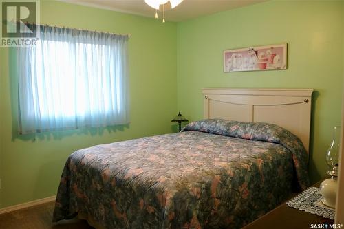 602 Mountain Street, Moosomin, SK - Indoor Photo Showing Bedroom