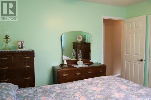 602 Mountain Street, Moosomin, SK - Indoor Photo Showing Bedroom