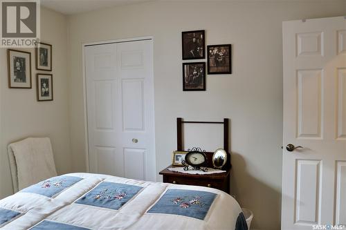 602 Mountain Street, Moosomin, SK - Indoor Photo Showing Bedroom