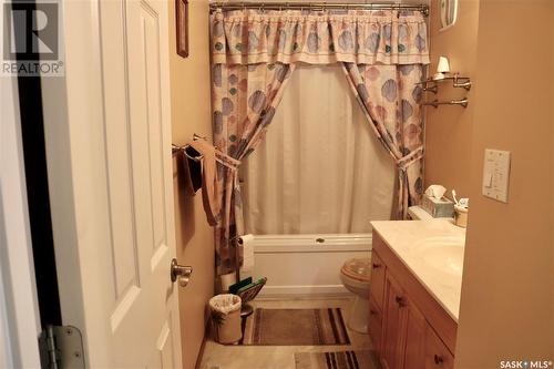 602 Mountain Street, Moosomin, SK - Indoor Photo Showing Bathroom