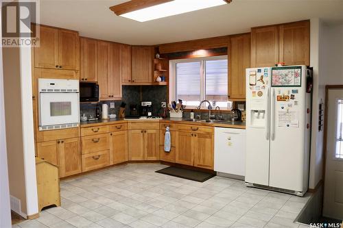 602 Mountain Street, Moosomin, SK - Indoor Photo Showing Kitchen With Double Sink