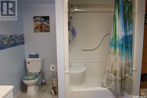 602 Mountain Street, Moosomin, SK - Indoor Photo Showing Bathroom