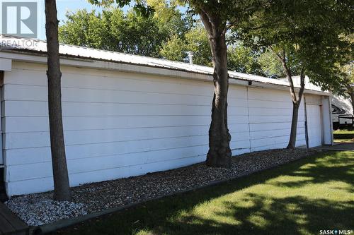 602 Mountain Street, Moosomin, SK - Outdoor