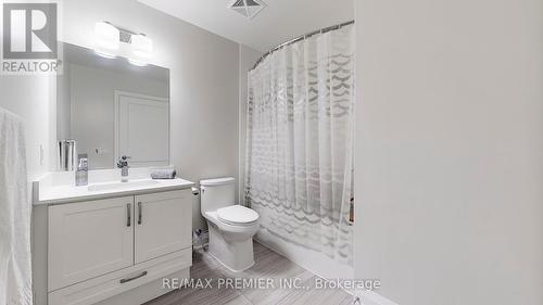 808 - 15 Lynch Street, Brampton, ON - Indoor Photo Showing Bathroom