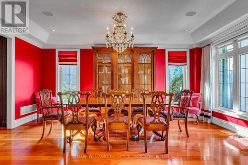 230 Winterborne Gate, Mississauga, ON - Indoor Photo Showing Dining Room