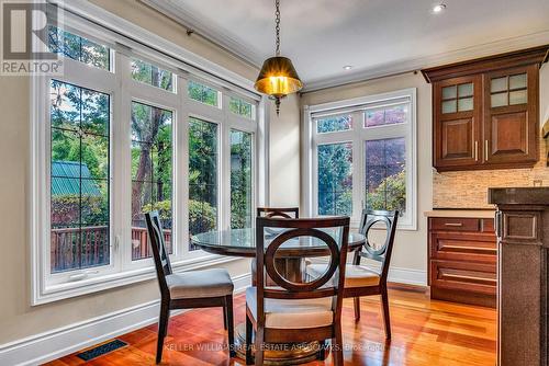 230 Winterborne Gate, Mississauga, ON - Indoor Photo Showing Dining Room