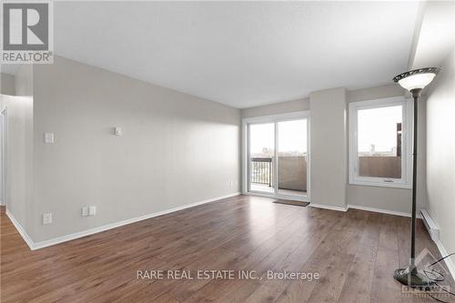 709 - 158C Mcarthur Avenue, Ottawa, ON - Indoor Photo Showing Other Room