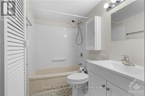 709 - 158C Mcarthur Avenue, Ottawa, ON - Indoor Photo Showing Bathroom