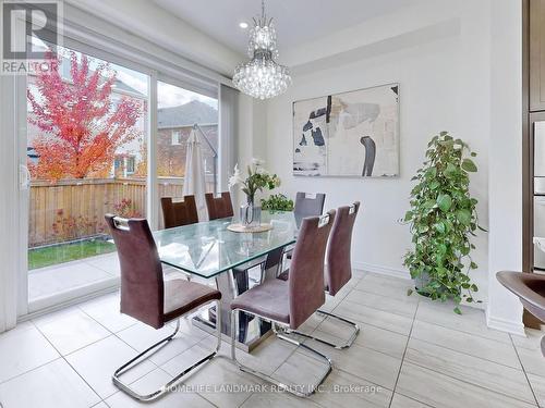 1316 Whitney Terrace, Milton, ON - Indoor Photo Showing Dining Room