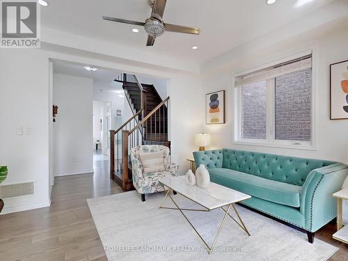 1316 Whitney Terrace, Milton, ON - Indoor Photo Showing Living Room