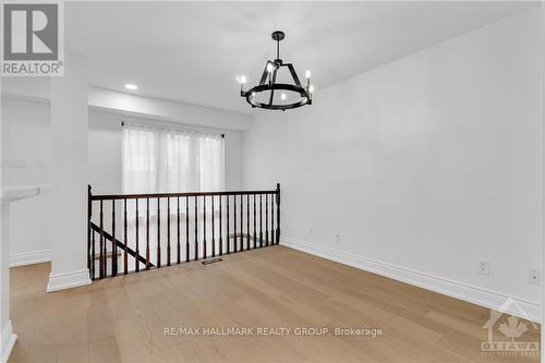 307 Applecross Crescent, Ottawa, ON - Indoor Photo Showing Other Room