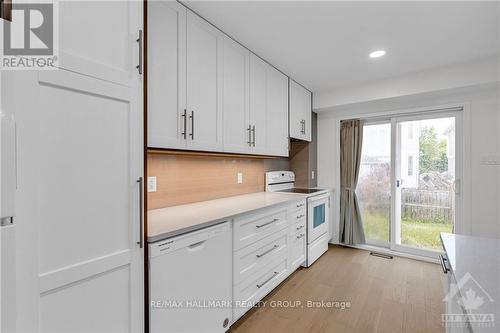 307 Applecross Crescent, Ottawa, ON - Indoor Photo Showing Kitchen