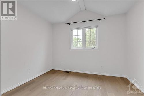 307 Applecross Crescent, Ottawa, ON - Indoor Photo Showing Other Room