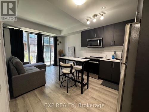 238 - 85 Attmar Drive, Brampton, ON - Indoor Photo Showing Kitchen