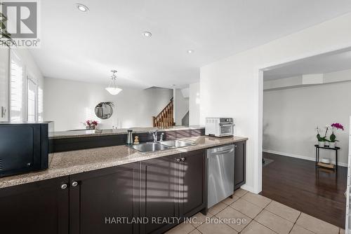 830 Fowles Court, Milton, ON - Indoor Photo Showing Kitchen With Double Sink