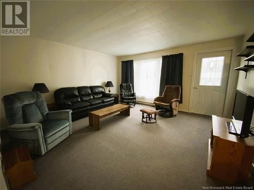 31 Rossignol Road, Edmundston, NB - Indoor Photo Showing Living Room